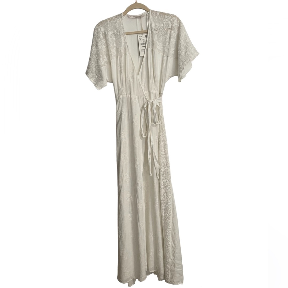 Zara White Embroidered Dress